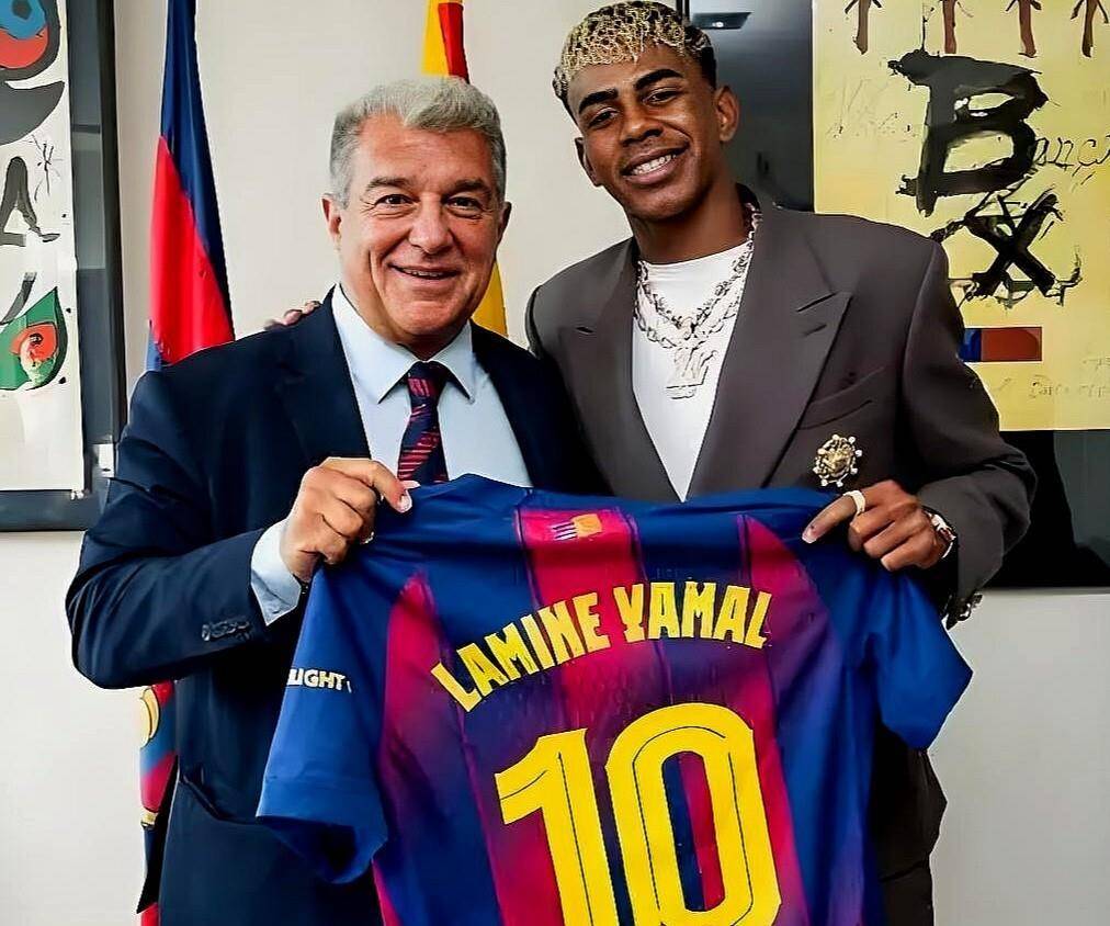 欧冠新闻早报：亚马尔缺阵欧冠，巴萨想要欧冠开门红难上加难