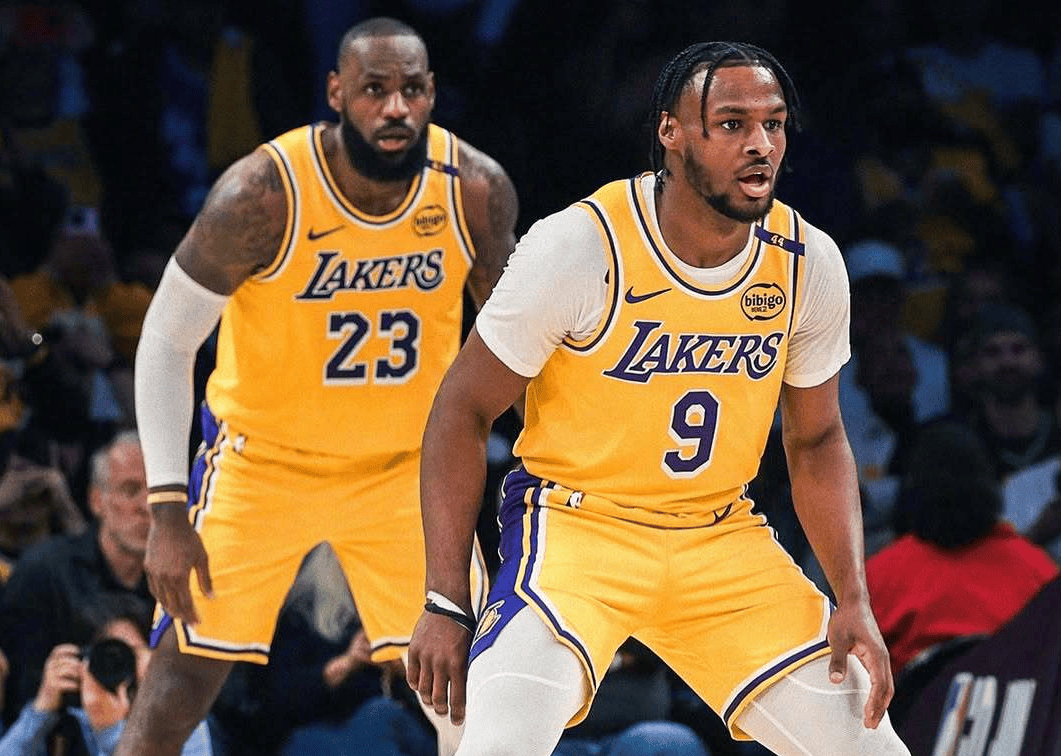 湖人vs爵士前瞻(zhān)：詹(zhān)姆斯有(yǒu)望复出，湖人上(shàng)下勠(lù)力同心