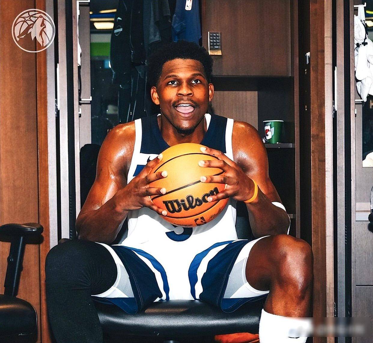 一天三条大新闻，NBA这日子可真热闹！