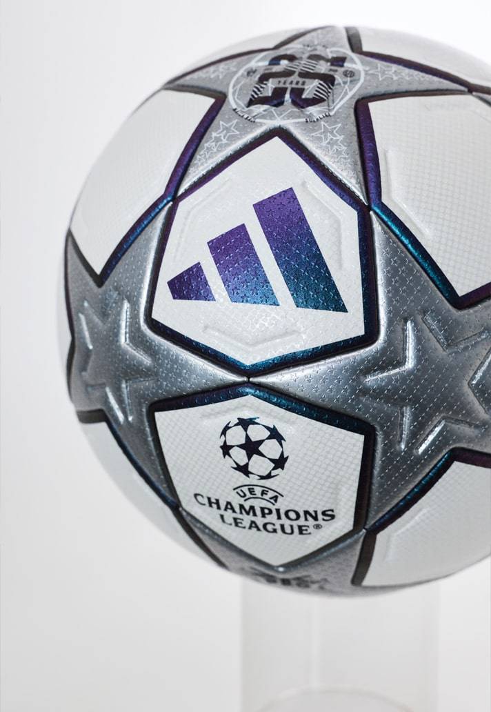 阿迪达斯发布欧冠25周年纪念用球